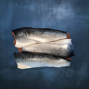 
                  
                    Load image into Gallery viewer, Fresh Norwegian Atlantic Salmon Fillet (with skin)
                  
                